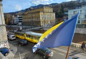 U Sarajevu u 13 sati 19 stepeni: April u decembru