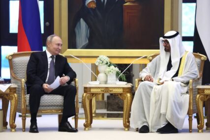 Putin doputovao u Abu Dhabi: Uspostavlja kontakte sa saveznicima na Bliskom istoku