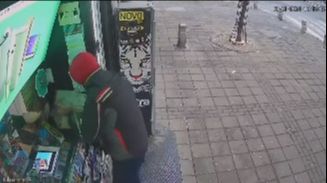 Sramno: Muškarac u Beogradu ukrao novac namijenjen za ugrožene porodice (VIDEO)