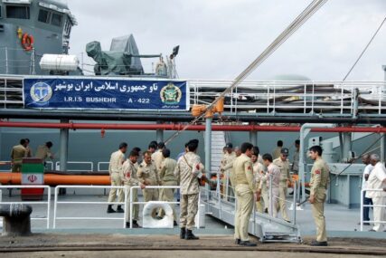 Iran potvrdio slanje ratnog broda u Crveno more