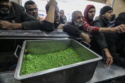 Agencije UN-a: Svi u Gazi su gladni, odrasli gladuju da bi djeca mogla jesti!