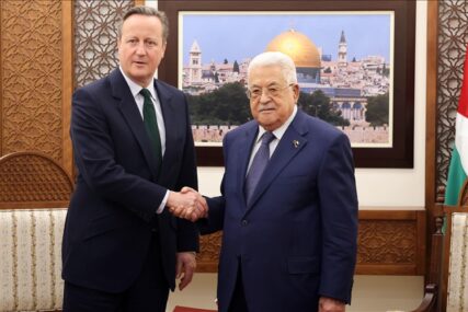 Abbas poručio Cameronu: Gazi je potrebno političko rješenje, a ne vojno