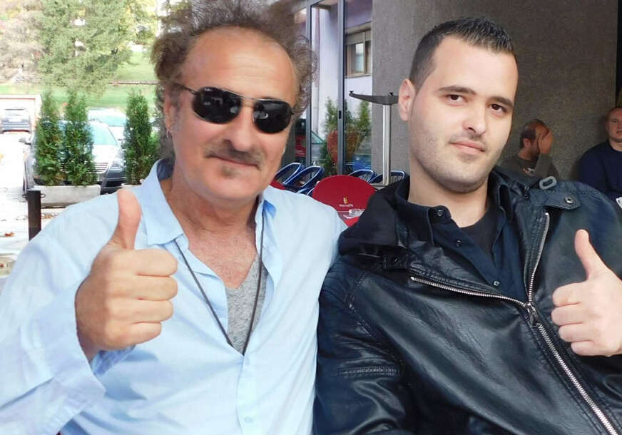 Mugdim Avdić Henda sa sinom Damirom