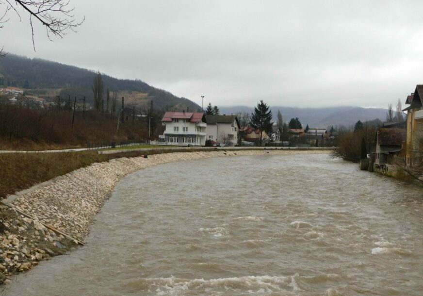 Vogošća uređeno korito rijeke Bosne 