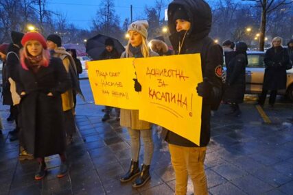 Protesti u Beogradu nakon smrti bebe na porodu