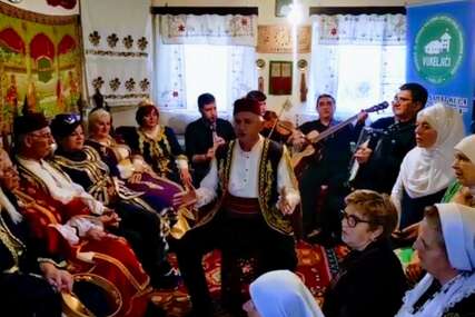 U Vukeljićima održano tradicionalno BOSANSKO SIJELO (FOTO)