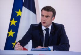 Macron govorio o "duhu žrtvovanja" dok se obilježava 80. godišnjica Dana D