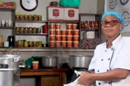 Oborila Guinnessov rekord u najdužem kuhanju i ne misli stati (VIDEO)