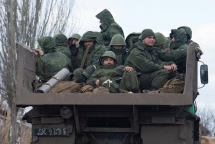 Zvaničnici ukrajinske vojske upozoravaju: Neprijatelj gomila svoje trupe na bojnom polju