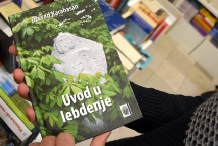 Objavljeno drugo izdanje romana "Uvod u lebdenje" Dževada Karahasana
