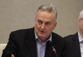 Zlatko Lagumdžija pisao ambasadorima zemalja članica UN-a kao odgovor ambasadi Srbije: "Da vas pitam – šta u sadašnjem nacrtu poziva na nasilje? Ko će to potaknuti? I zašto?"