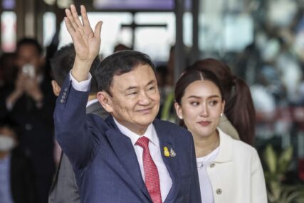 Bivši tajlandski premijer 15 godina bio u bijegu, vratio se u zemlju