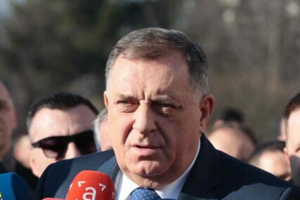 Dodik ponovo negira genocid u Srebrenici!