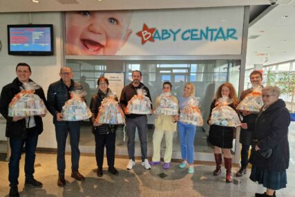 Rotary klub proslavio 119 rođendan, u glavnom gradu BiH darovi za sve bebe koje su rođene 23. februara