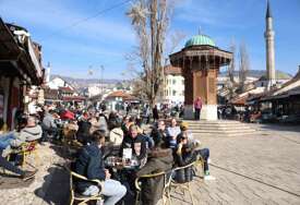 Sarajevo: Veliki koncert doajena sevdana na Trgu Baščaršija