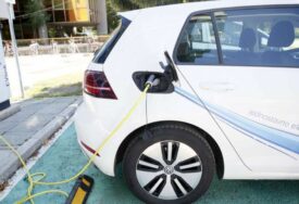  Prodaja električnih vozila u julu porasla 21 posto