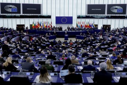 Evropski parlament usvojio Rezoluciju: Uvesti sankcije Miloradu Dodiku!