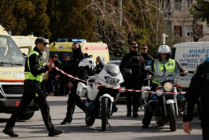 Napadač upao u sjedište kompanije u Atini, četvero mrtvih
