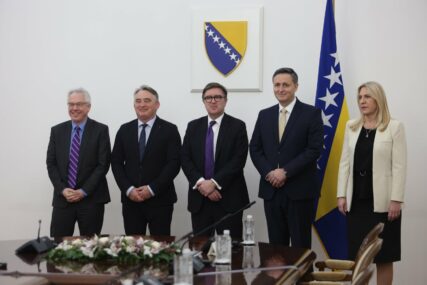 O'Brien susretom u Predsjedništvu BiH započeo zvaničnu posjetu, Bećirović: Dolazak američkog zvaničnika nije slučajan