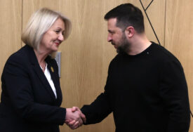 Krišto se susrela sa Zelenskim u Tirani, lider Ukrajine se zahvalio na podršci