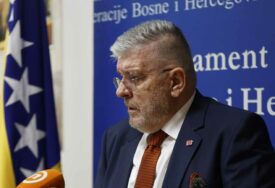 Mioković uzvraća udarac Vučiću i Dodiku: „Ja sam Srbin. Predsjedavajući sam najvišeg zakonodavnog tijela u Federaciji. Zašto nisam pozvan da budem tamo?“