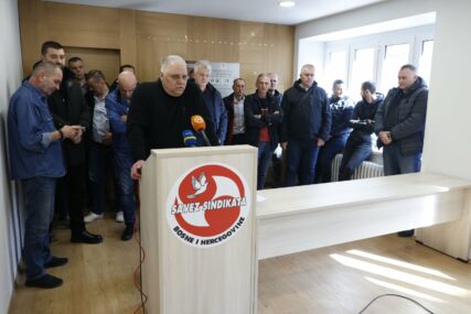 Protesti Samostalnog sindikata radnika komunalne privrede u FBiH KO Sarajevo 29. februara: Traži se za 100 KM veća plata