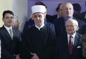 Reisul-ulema Kavazović na konferenciji "Institucija hifza u BiH": U Kur'anu je naša slava, čast i dostojanstvo, ali i snaga
