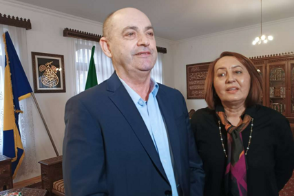Bračni par Azra i Sulejman Hrvić dobitnici su priznanja “Vakif godine”