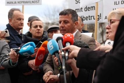 Vukanović isprozivao Schmidta i Dodika: "Mafijaška atmosfera, kao u seriji Narcos"