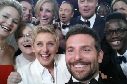 Ellen DeGeneres selfie