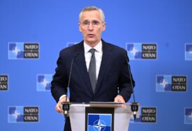 Stoltenberg: NATO nema planove za slanje snaga u Ukrajinu