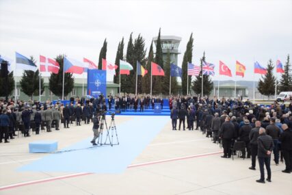U Albaniji svečano otvorena zračna baza NATO-a