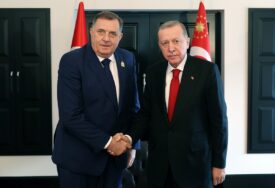 Od brojne delegacije BiH u Antaliji, Dodik laktanjem uspio da se prvi sastane s Erdoganom - evo o čemu su razgovarali