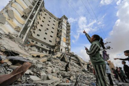 Izrael napao jednu od najvećih stambenih kula u Rafahu
