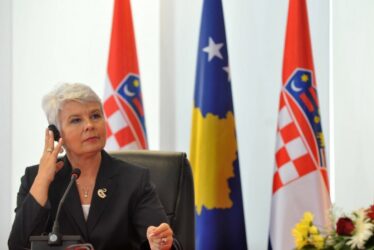 Kosor: Kako bi se proveo ministar da je prijetio Tuđmanu?