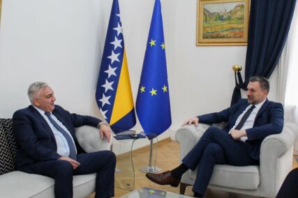 Konaković se sastao s ambasadorom Srbije u BiH, tema bila i avionska linija Mostar - Beograd