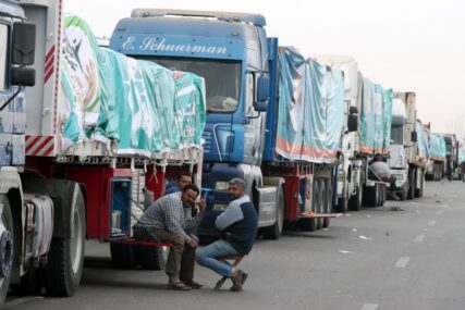 Prvi konvoj pomoći UAE-a stigao kopnom na sjever Pojasa Gaze