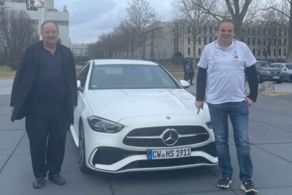 Hercegovac od 1969. svake godine kupuje novi Mercedes