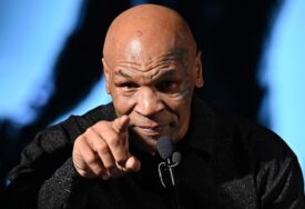 Odgođena borba Tysona i Paula zbog zdravlja legende svjetskog boksa