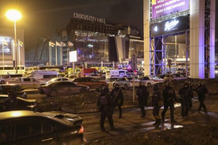 Objavljeni zvanični podaci: U terorističkom napadu u Moskvi život izgubilo 99 osoba