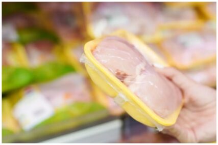 Jeste li primijetili tamne mrlje na koži piletine iz supermarketa?
