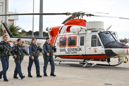 Let između dva plavetnila: Hrabre pilotkinje Obalske straže Turske uvijek spremne za akcije spašavanja