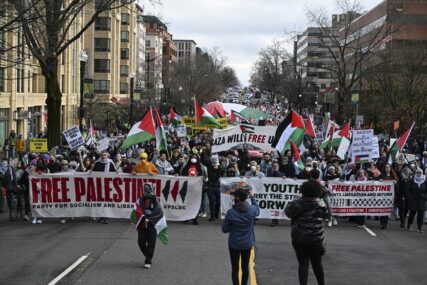 U Washingtonu veliki protesti protiv napada na Gazu (FOTO)