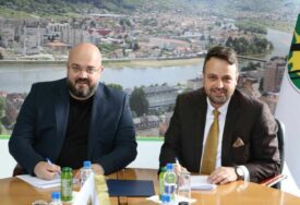 Ministarstvo saobraćaja KS sa 700.000 KM pomaže sanaciju ulica u Goraždu