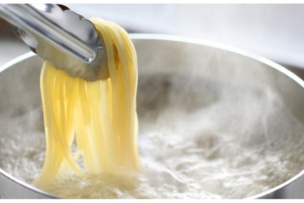 Vodu u kojoj se kuha tjestenina nemojte bacati: Evo zašto je vrlo korisna
