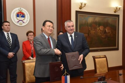 Višković potvrdio da Vlada favorizuje kinesku kompaniju