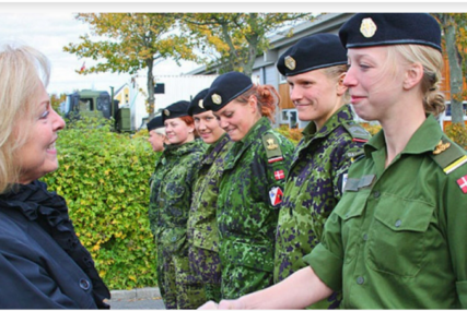 Danska se sprema regrutirati žene u svoju vojsku