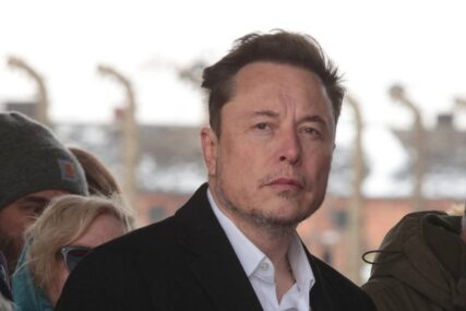 Elon Musk: Krajem sljedeće godine imat ćemo AI koja je pametnija od bilo kojeg čovjeka