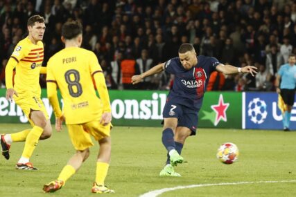 LIGA PRVAKA Barcelona u golijadi iznenadila PSG u Parizu, Atletico minimalno slavio protiv Dortmunda