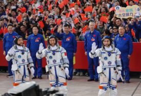 Tri kineska astronauta se vratila kući nakon šest mjeseci u svemiru